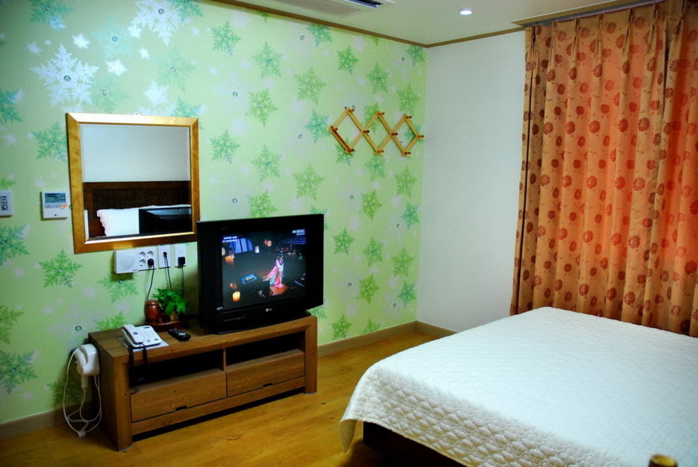 Jungmun Resort Jeju Seogwipo-stad Buitenkant foto