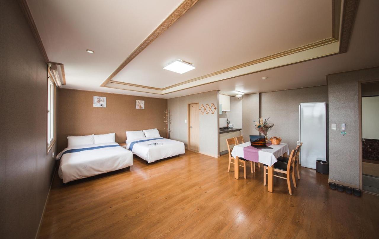Jungmun Resort Jeju Seogwipo-stad Buitenkant foto